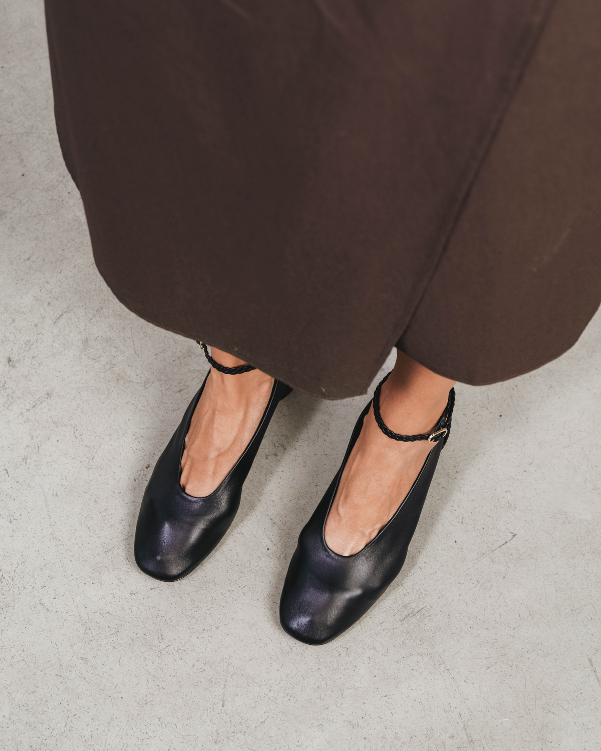 The Alma Anklet Pump Black