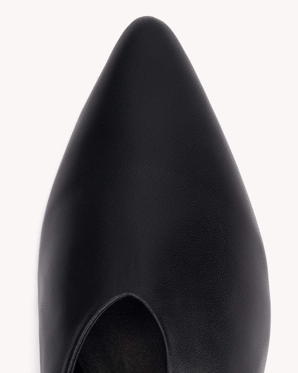The Atelier Flat Black