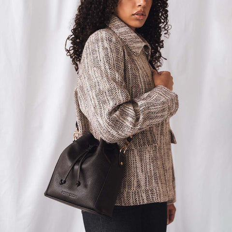 The Bondi Bucket Bag Black