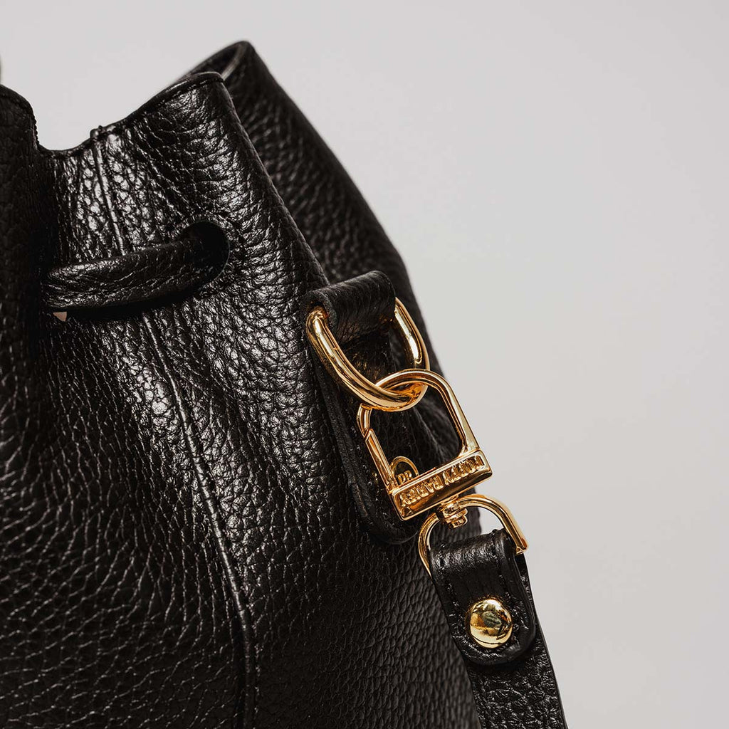 The Bondi Bucket Bag Black