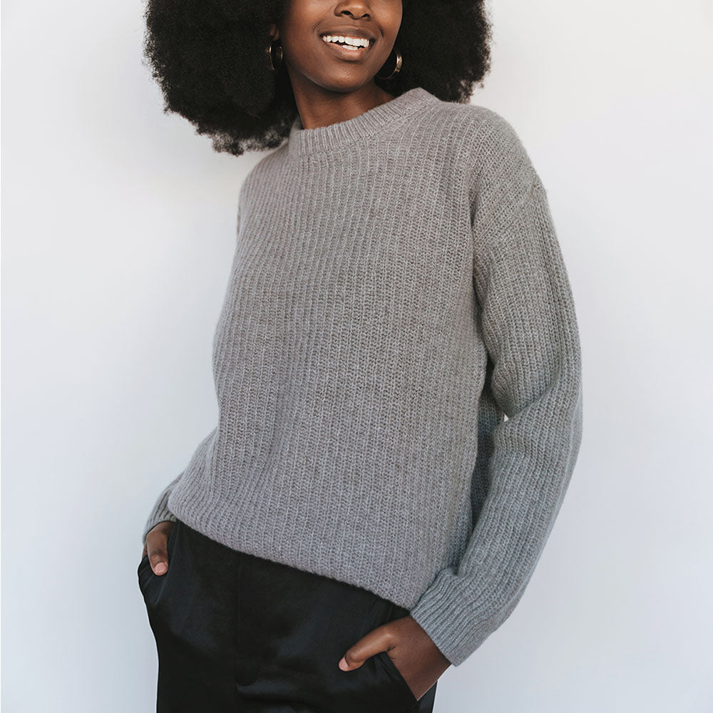 ModelInfo:Anabelle is 5'10" and wears a M