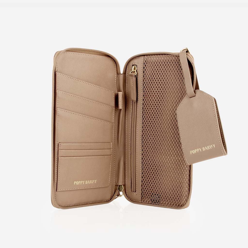 The Flying Solo Passport Holder & Slim Luggage Tag Set Biscotti