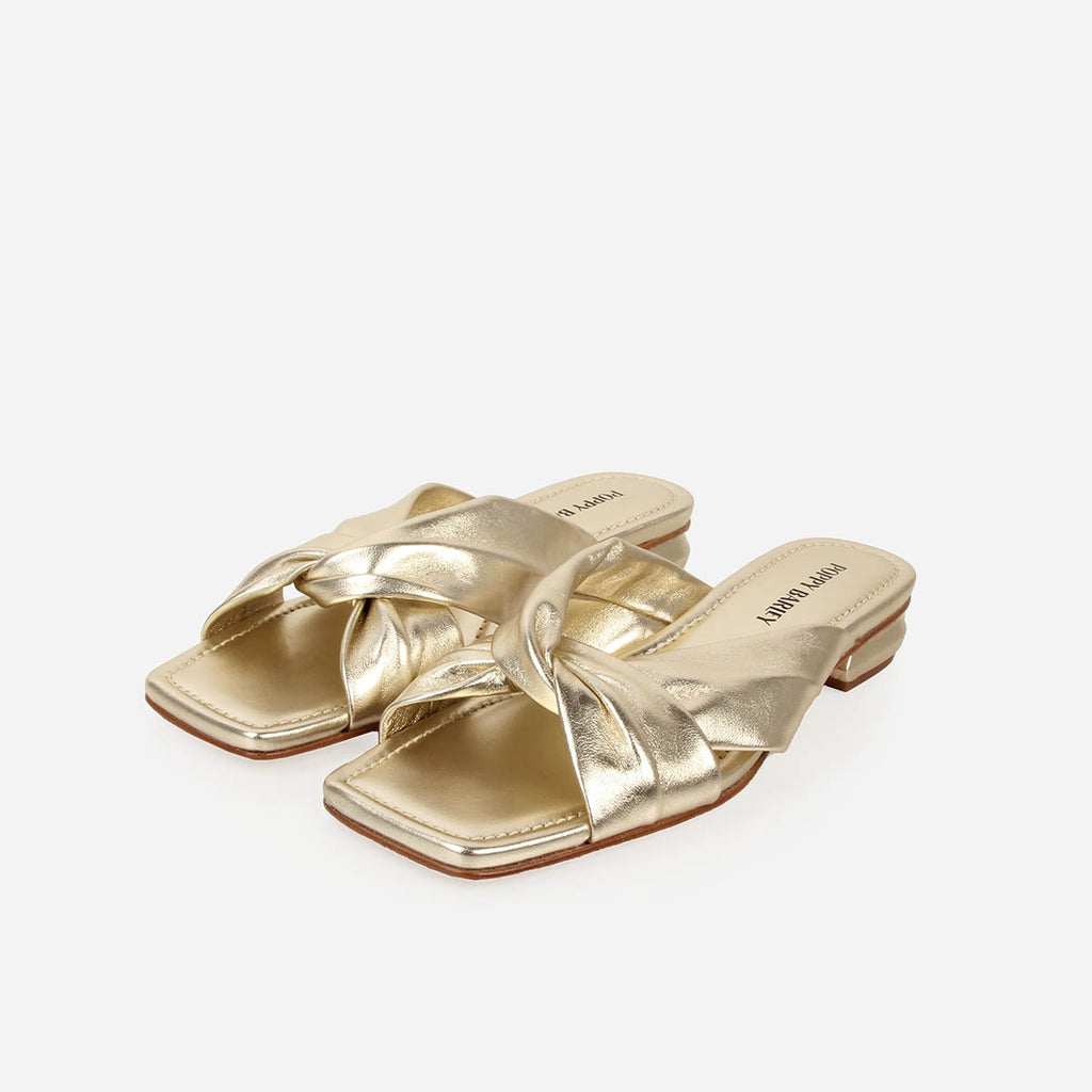 The Margot Slide Champagne