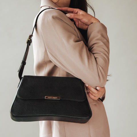The High Line Shoulder Bag Black