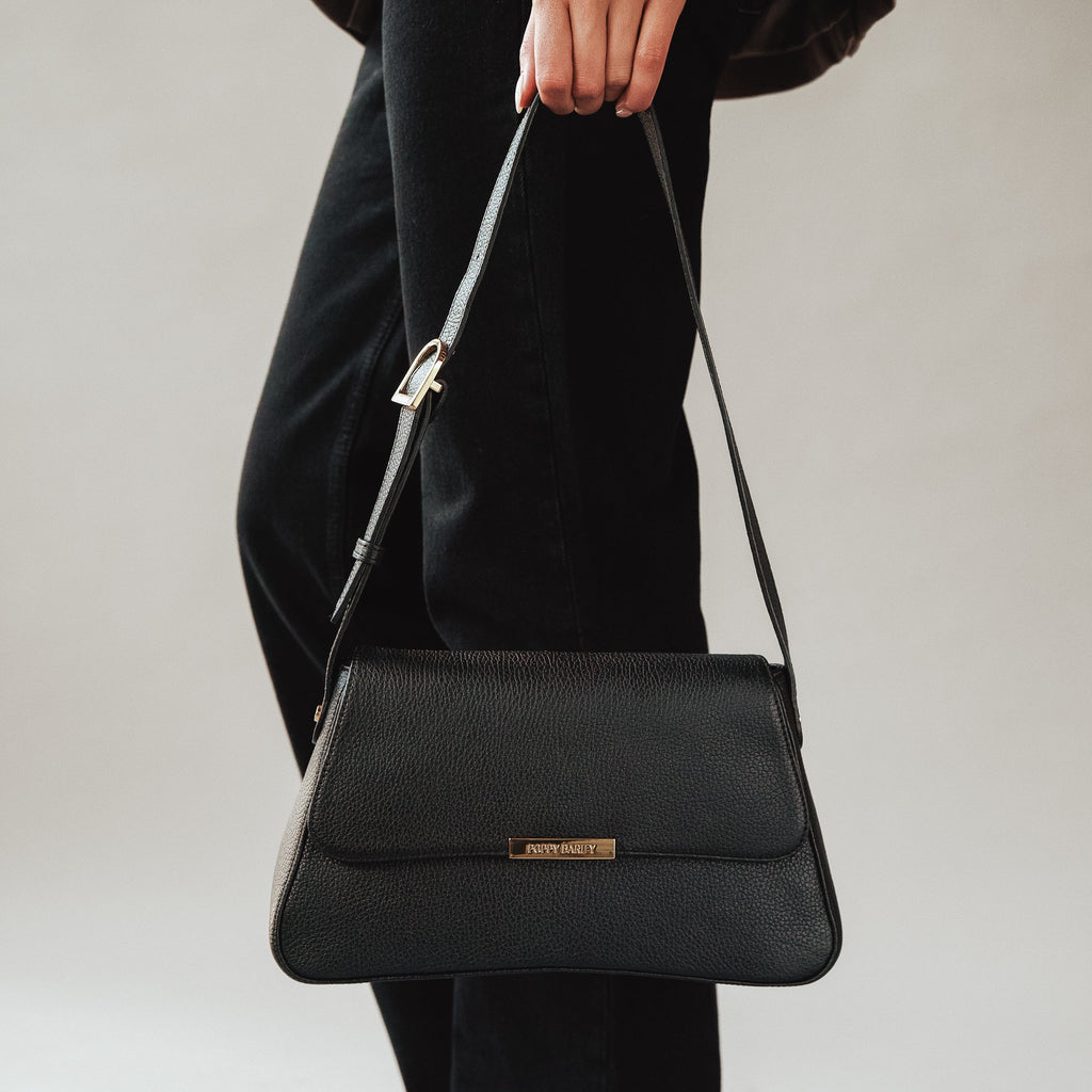 The High Line Shoulder Bag Black