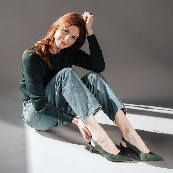The Claire Sneaks main image 1