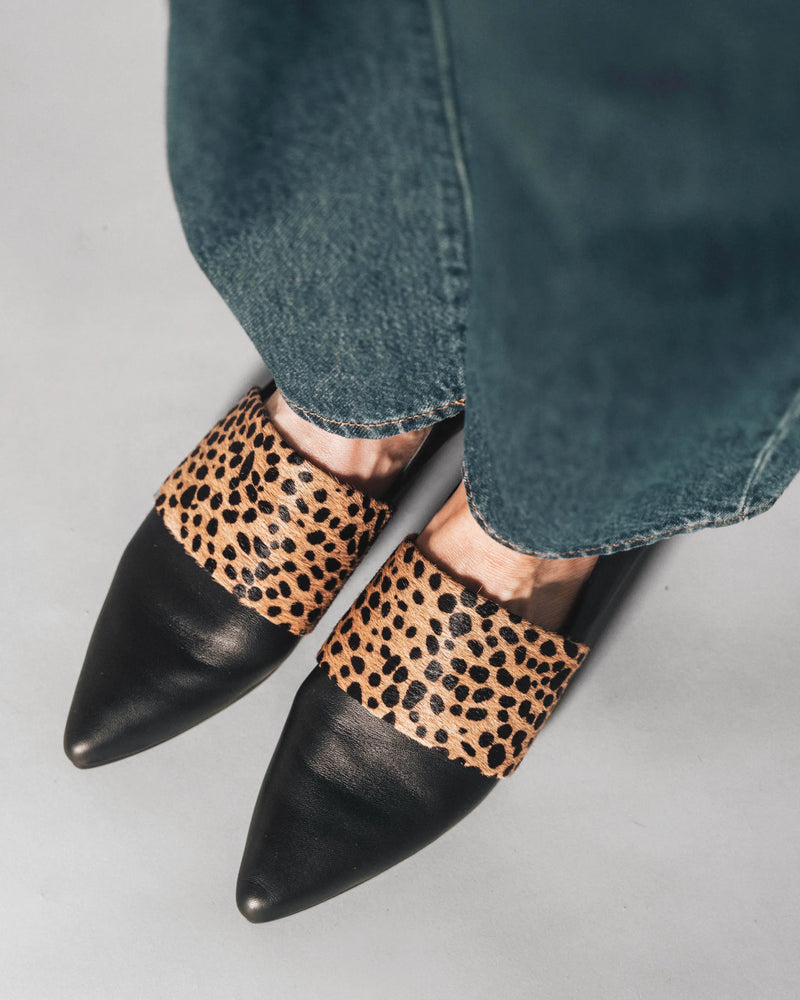 The Luxe Fit Flat Black and Cheetah Calf Hair in Animal Print, Black smooth leather. Sizes 5–12, wide available