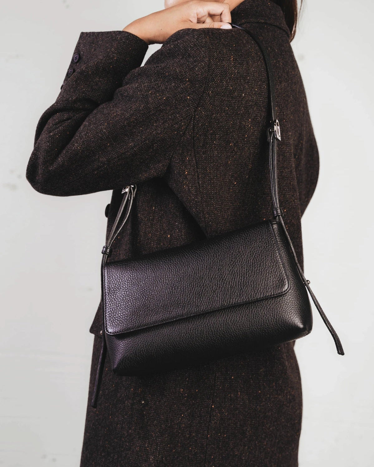 The Plateau Bag Black