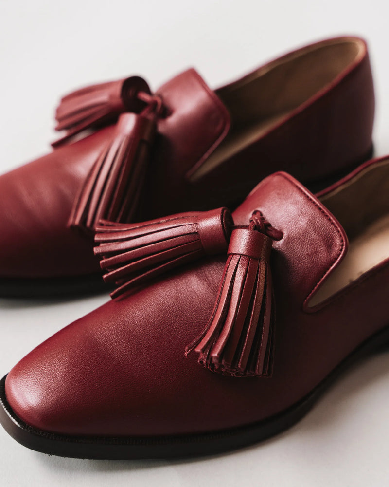 Leather tassel loafers with square toe. The Tassel Daily Loafer Resort Red. Sizes 5–12, available in wide.