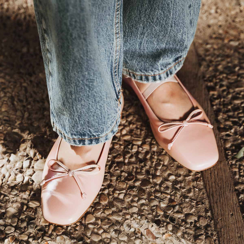 The Tendu Ballet Flat Pirouette