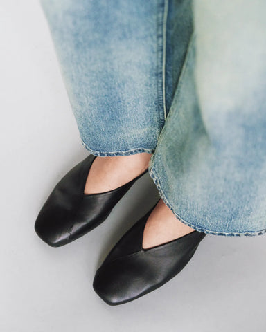 The Marché Flat Black