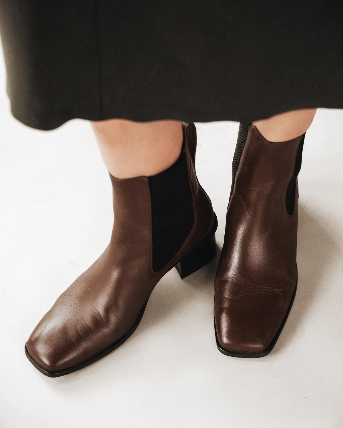 The Quinn Chelsea Boot Espresso