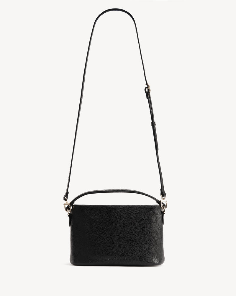 Front view of The Via Monte Bag Black in leather