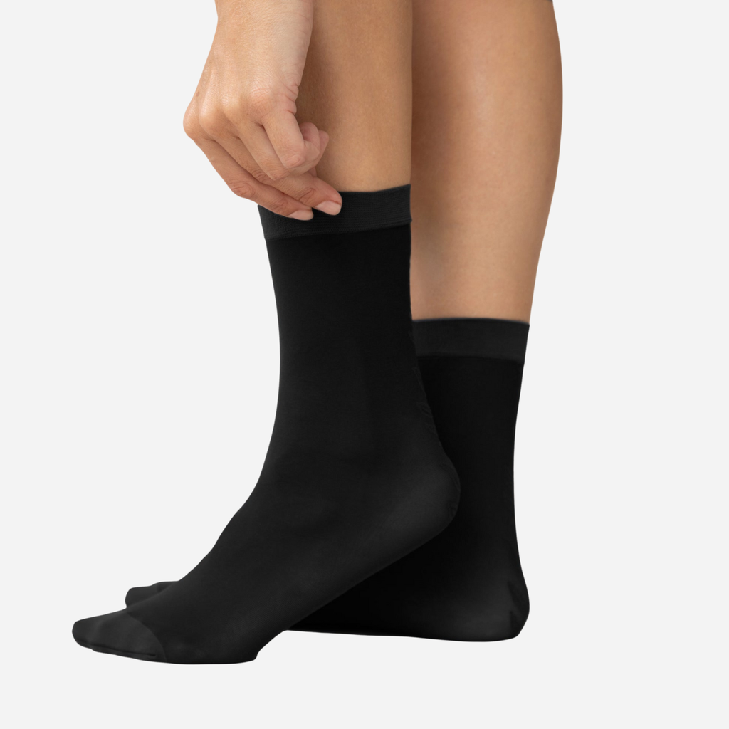 Rachel Sheer Sock Black Vine Sheer Black