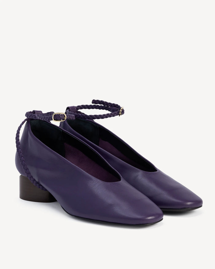 The Alma Anklet Pump Sapphire