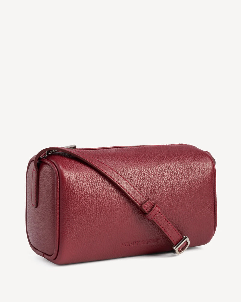 The Annex Bag Resort Red