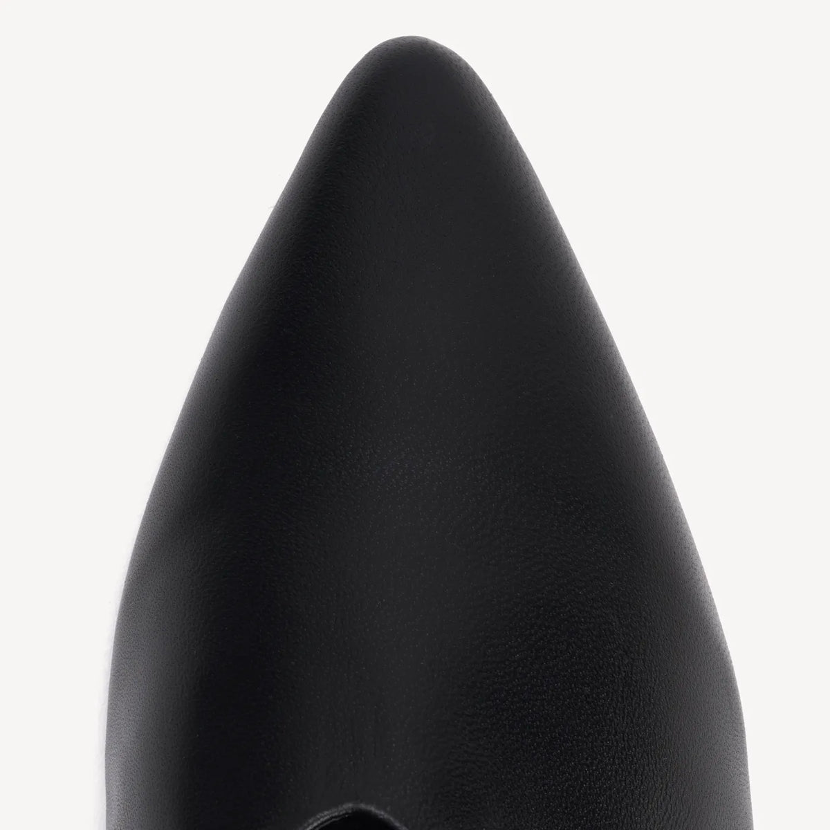 The Atelier Flat Black