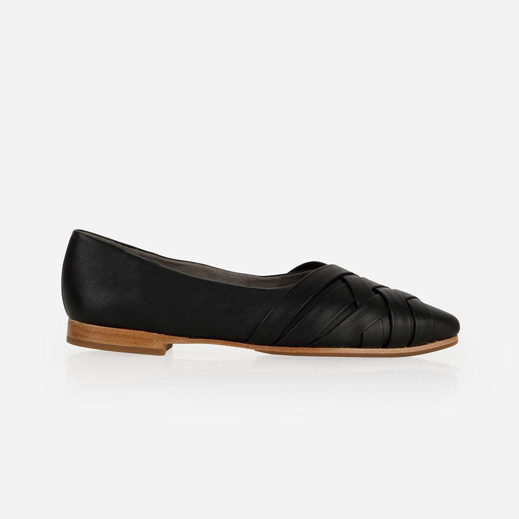 The Athena Flat Black