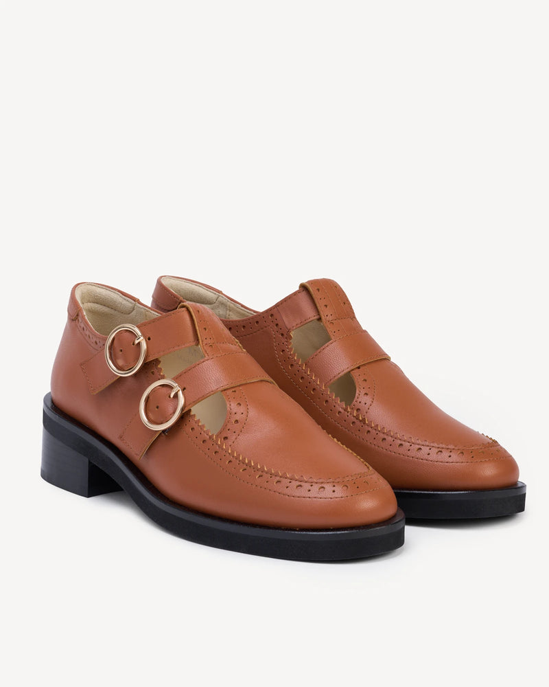 The Collegiate Mary Jane Cedar