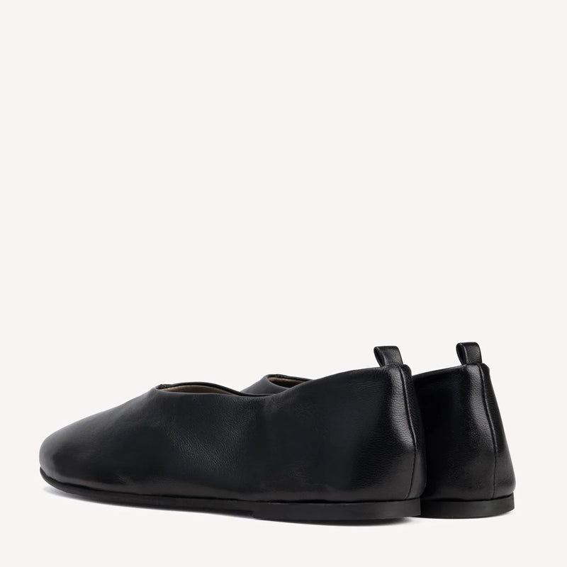 The Contemporary Ballet Flat Black