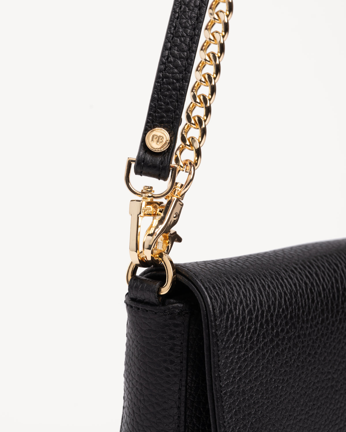 The Day To Night Bag Black Pebble