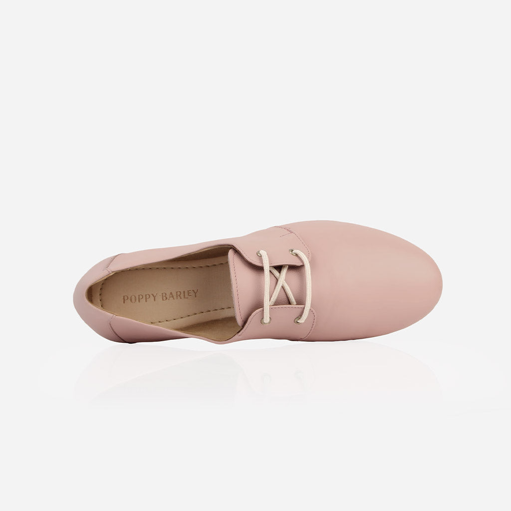 The Eyelet Oxford 2.0 Blush