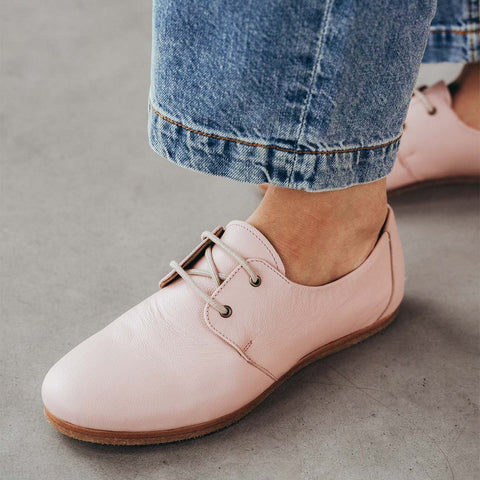 The Eyelet Oxford 2.0 Rosebud