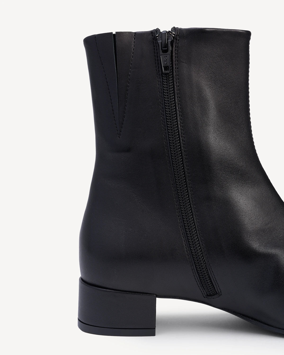 The Honoré Boot Black