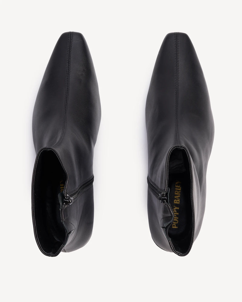 The Honoré Boot Black