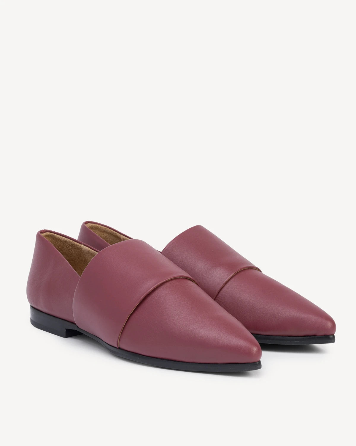 The Luxe Fit Flat Compote