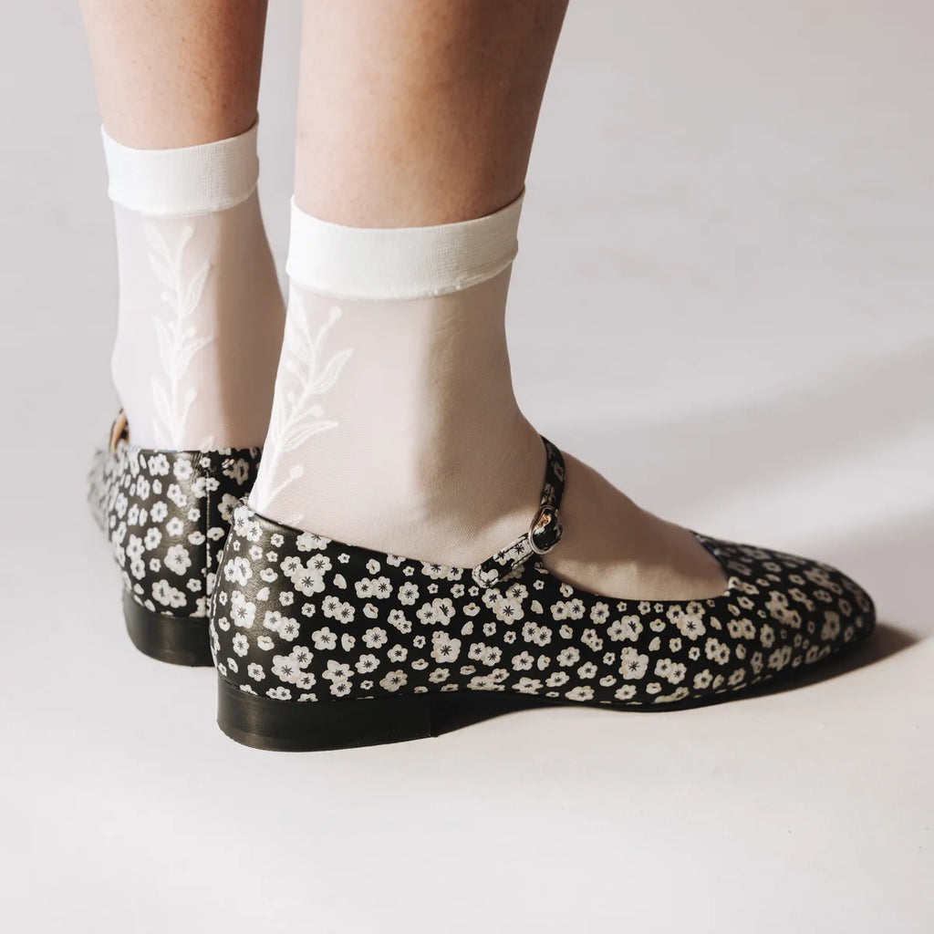 Rachel Back Vine Sheer Socks in Creamy White