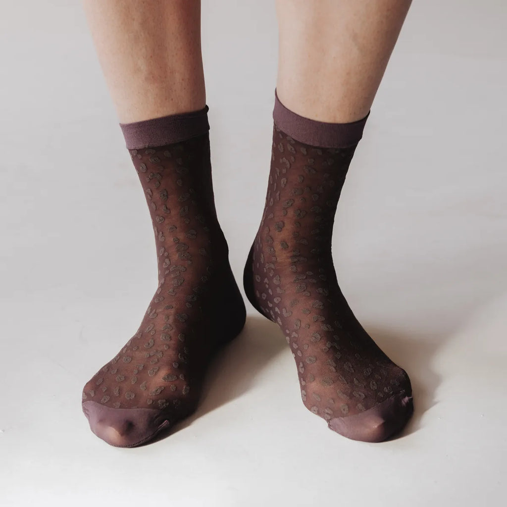 Rachel Mini Leopard Sheer Socks in Plum