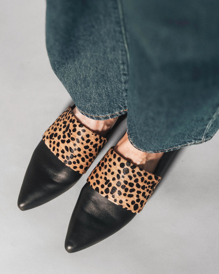 The Luxe Fit Flat Black and Cheetah Calf Hair