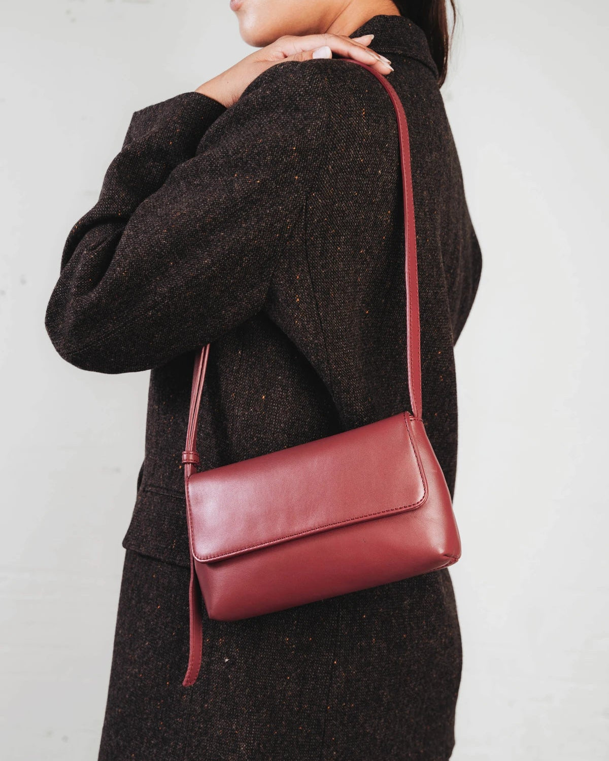 The Petite Plateau Bag Compote