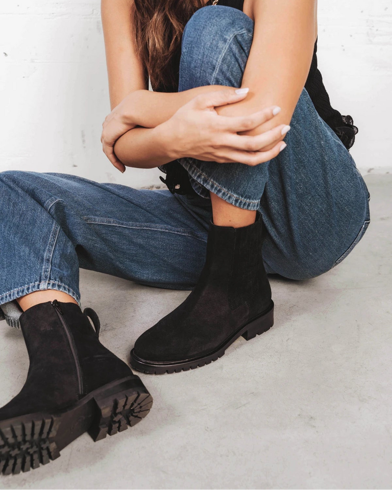The Trestle Boot Black Water Resistant Suede