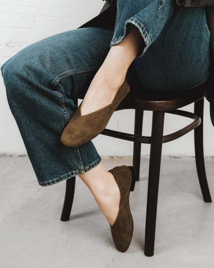 The Marché Flat Khaki Suede