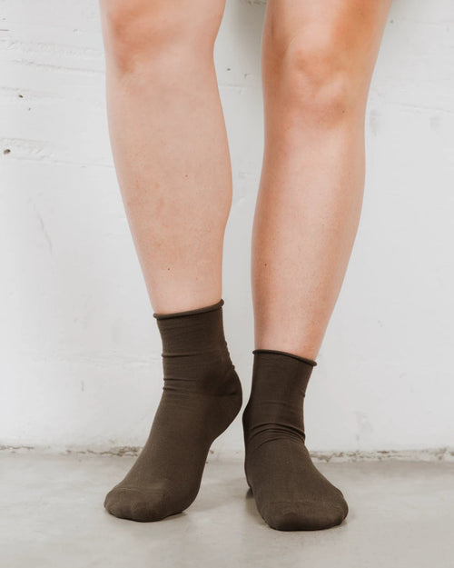 The Daily Mid Crew Sock Olive