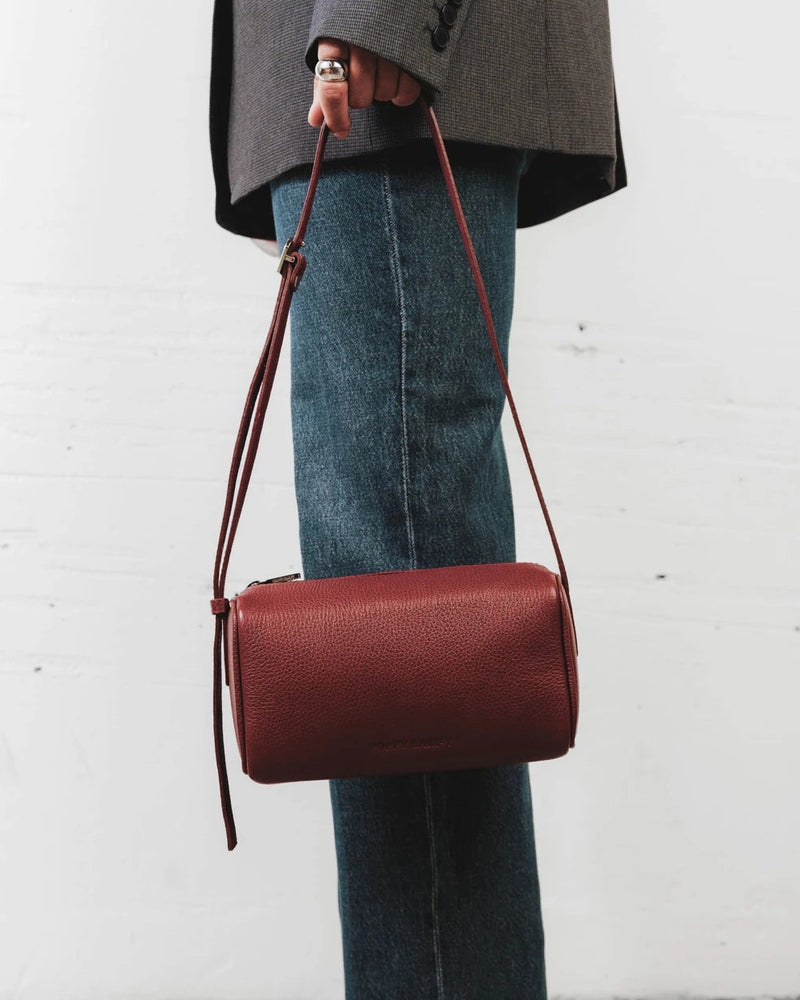 The Annex Bag Resort Red