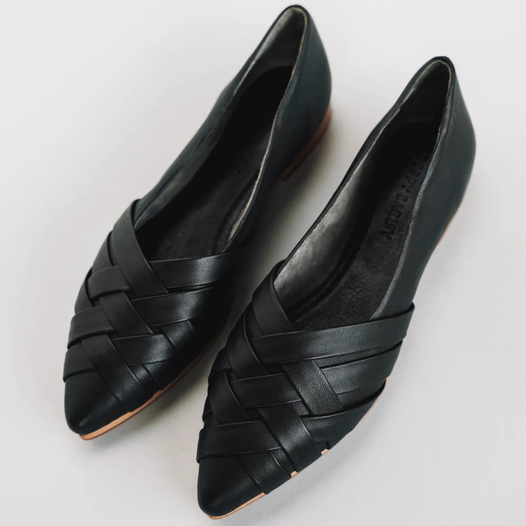 The Athena Flat Black