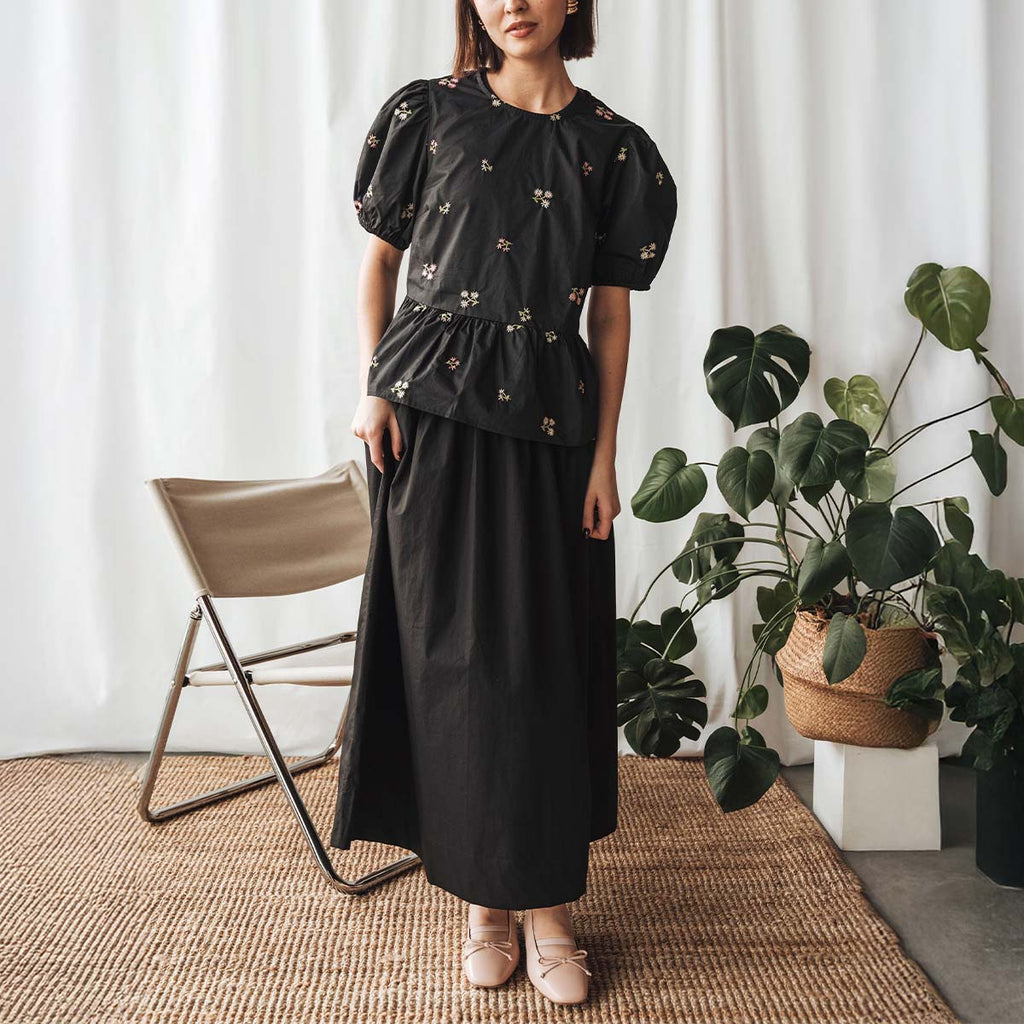 The Tendu Ballet Flat Pirouette