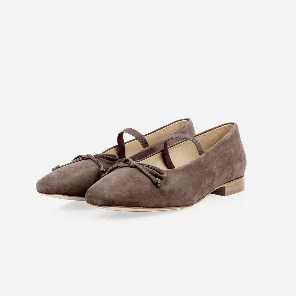 The Tendu Ballet Flat Ash Brown Suede
