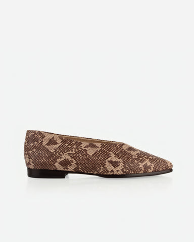 The Atelier Flat Desert Snake
