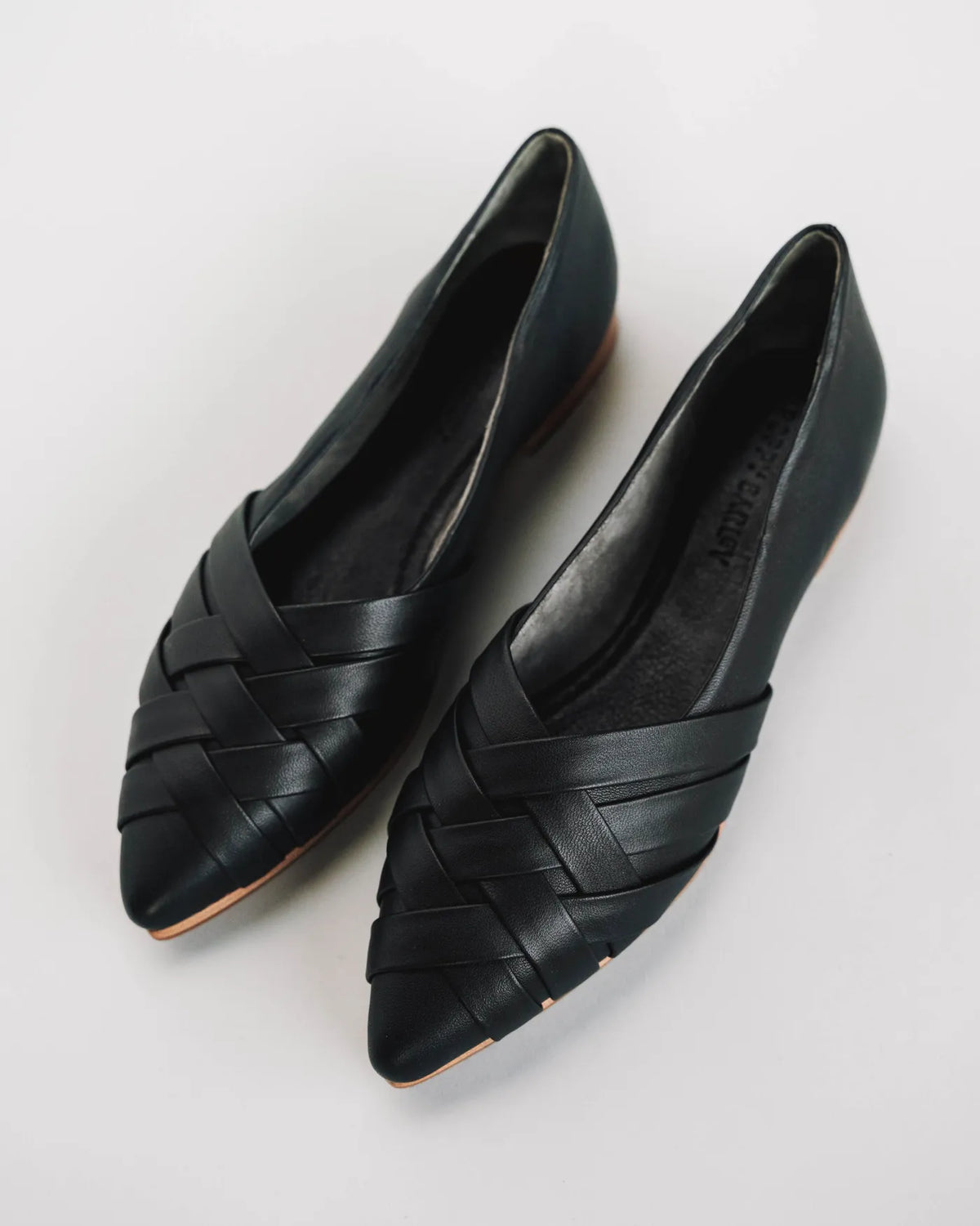 The Athena Flat Black