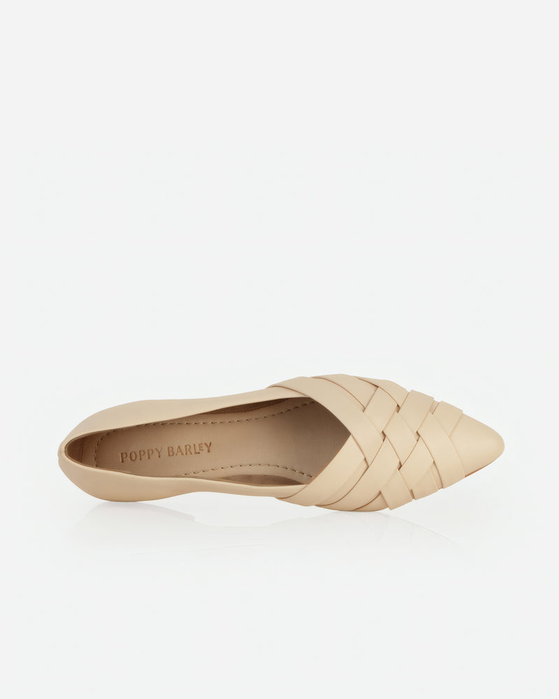 The Athena Flat Oat Milk