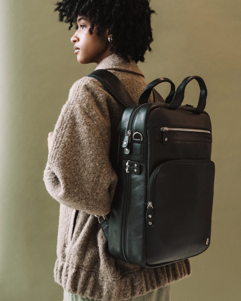 The Backpack Black Pebble