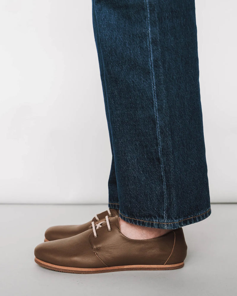 The Eyelet Oxford 2.0 Tapenade