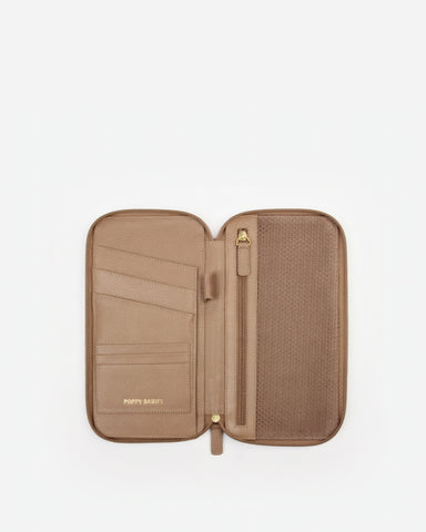 The Flying Solo Passport Holder & Slim Luggage Tag Set Biscotti