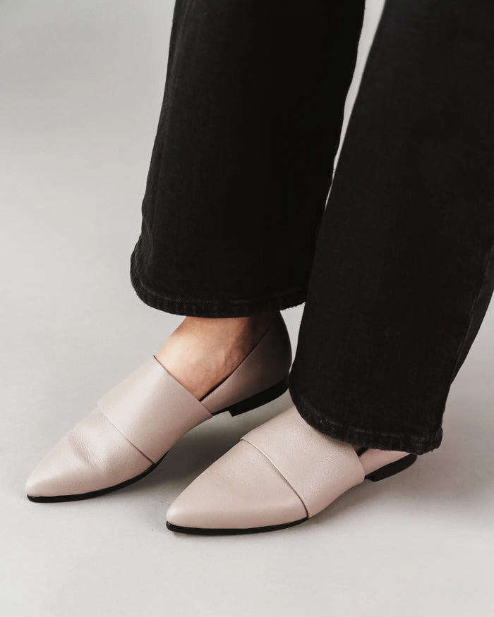 The Luxe Fit Flat Stone