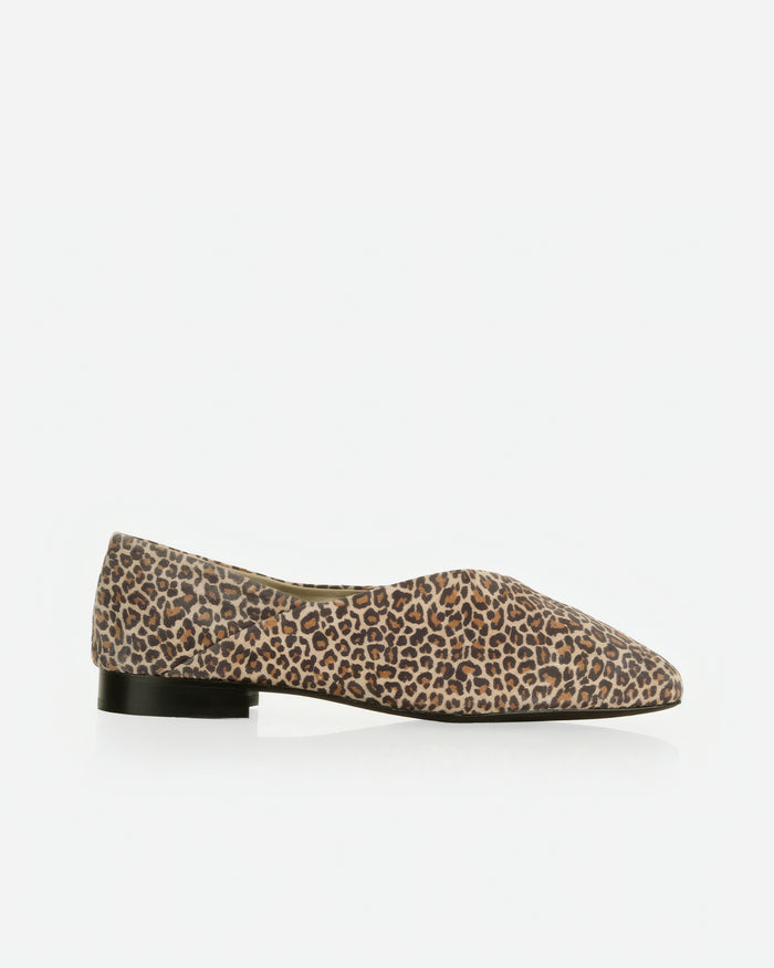 The Marché Flat Micro Leopard