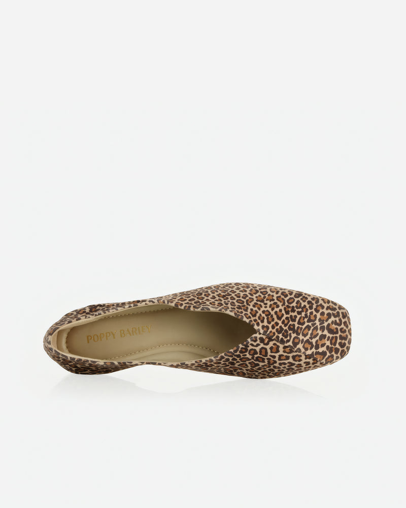The Marché Flat Micro Leopard